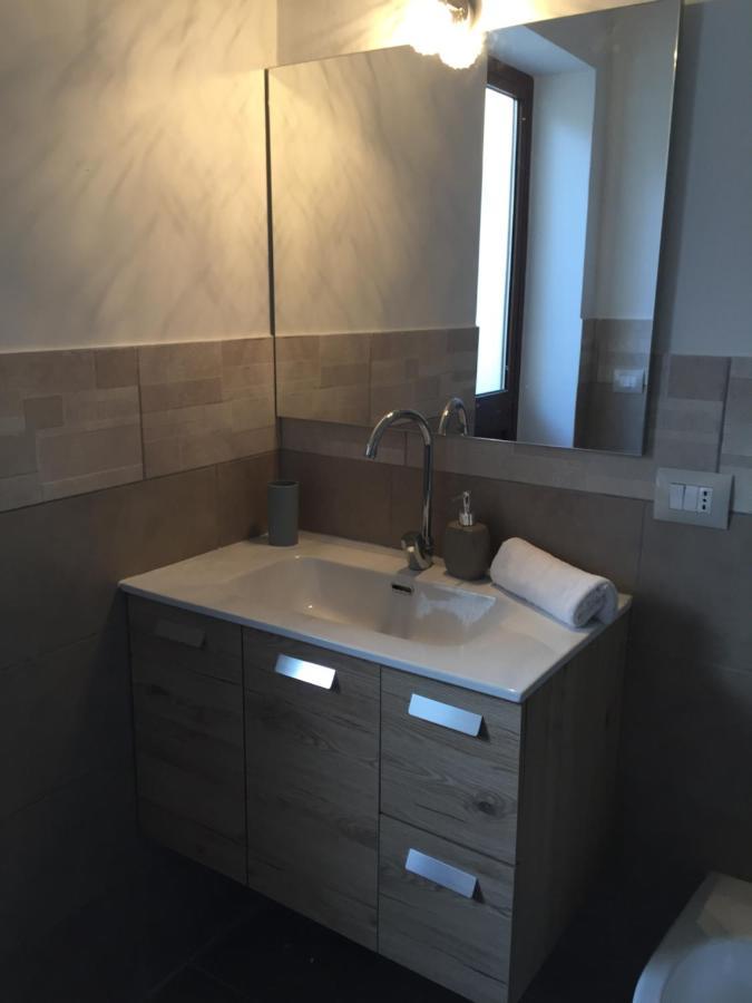 Domus Alice Apartment มอนเซร์ราโต ภายนอก รูปภาพ