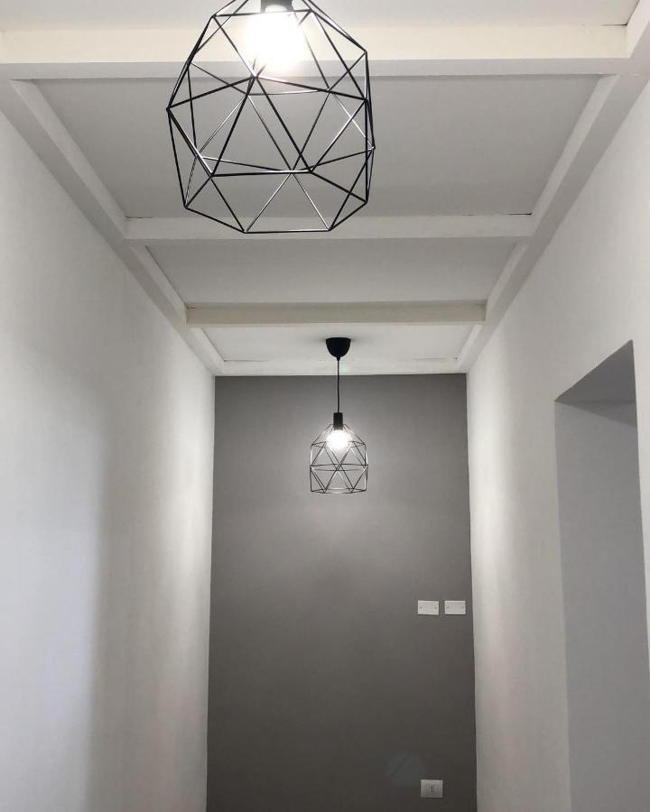 Domus Alice Apartment มอนเซร์ราโต ภายนอก รูปภาพ