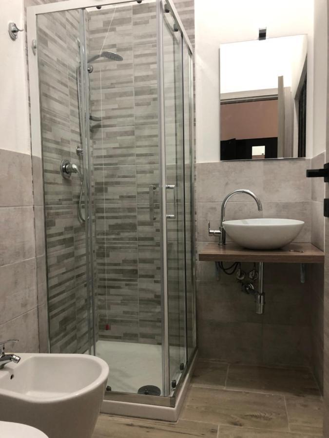 Domus Alice Apartment มอนเซร์ราโต ภายนอก รูปภาพ